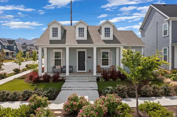 11242 S Willow Walk Dr, South Jordan, UT 84009