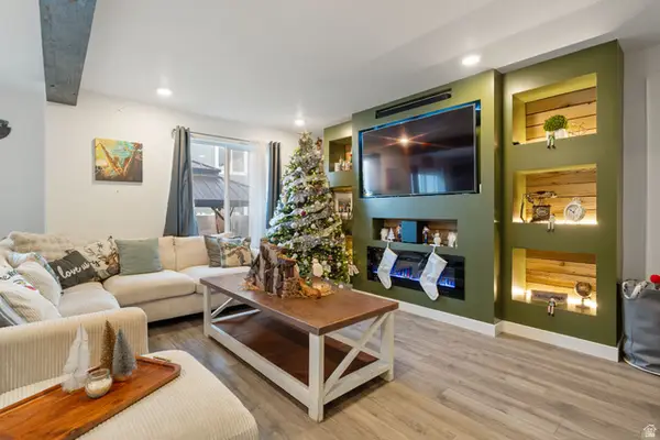 1832 E Eagle View Ln N, Eagle Mountain, UT 84005