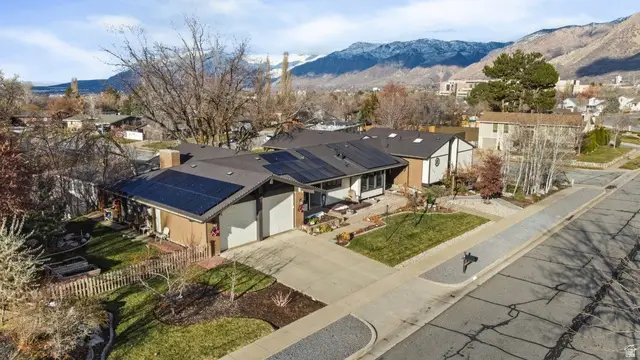 796 Nancy Dr, South Ogden, UT 84403 - Image #1