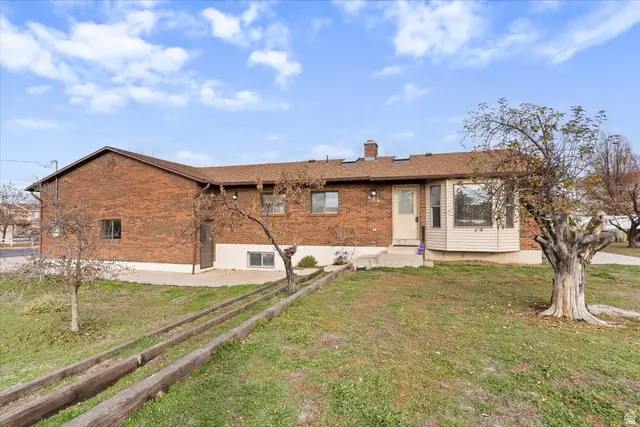 626 W 800 N, Clinton, UT 84015 - Image #1