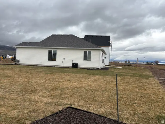 768 N 600 W #211, Tremonton, UT 84337 - Image #2