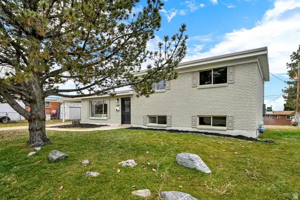 1009 N 250 W, Sunset, UT 84015