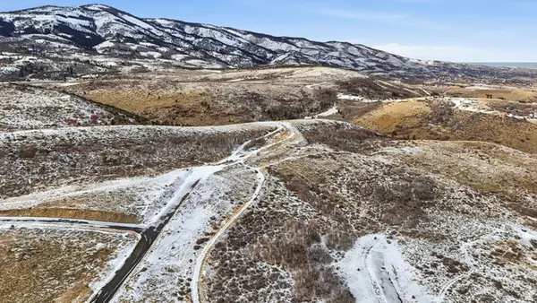 591 N Crestview Dr #50, Garden City, UT 84028