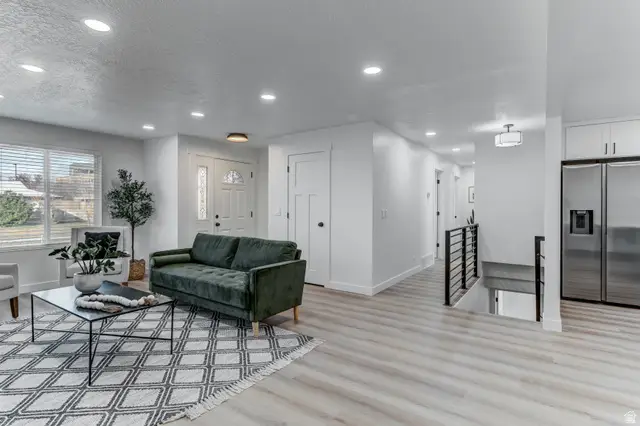 2045 W Bowling Ave, Taylorsville, UT 84129 - Image #3