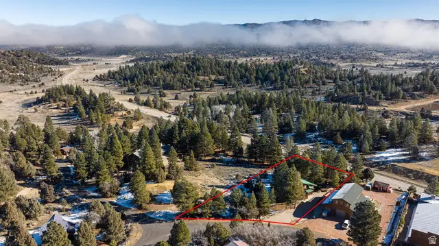 1505 W Elk Ridge Dr, Duck Creek Village, UT 84762 - Image #2