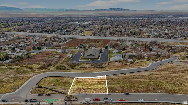 179 N Rock Loft Ridge Dr #30-R, Fruit Heights, UT 84037 - Image #2