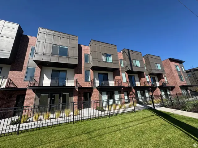 602 E Betsey Cv S #20, Salt Lake City, UT 84107 - Image #1