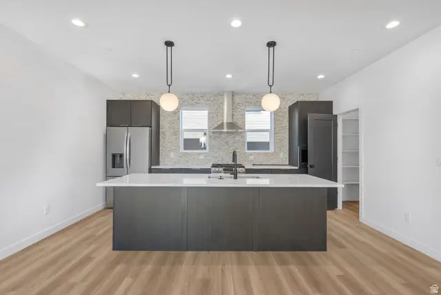 602 E Betsey Cv S #20, Salt Lake City, UT 84107 - Image #3