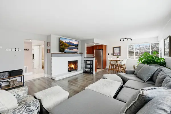 2220 E Murray Holladay Rd S #101, Holladay, UT 84117