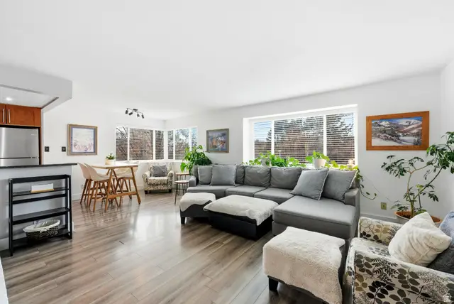 2220 E Murray Holladay Rd S #101, Holladay, UT 84117 - Image #2