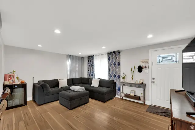 1115 S Glendale Dr W, Salt Lake City, UT 84104 - Image #3