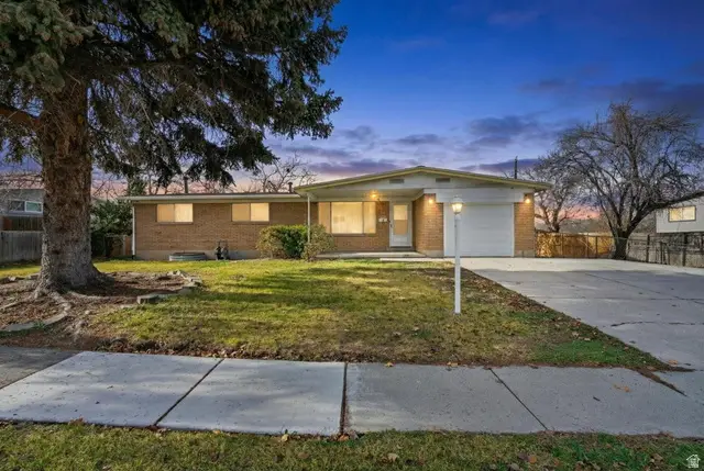 6884 S Bella Vista Dr, Cottonwood Heights, UT 84121 - Image #1