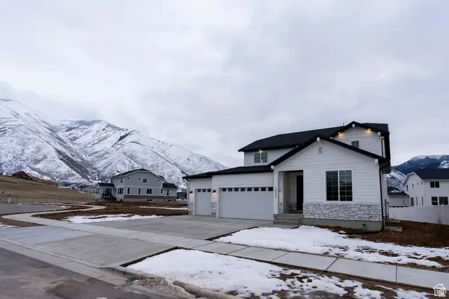 1353 W Mapleton Ct, Mapleton, UT 84664 - Image #2