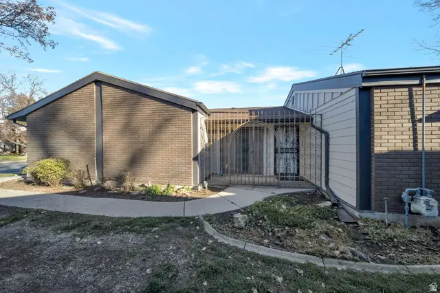 1694 E Cannes Way, Murray, UT 84121 - Image #1