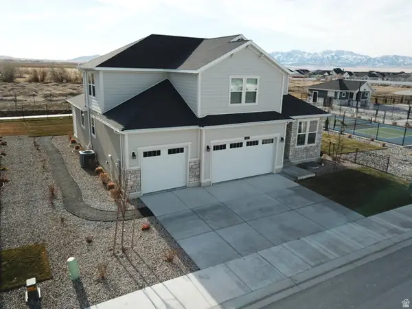 633 W Junegrass Ln, Stansbury Park, UT 84074