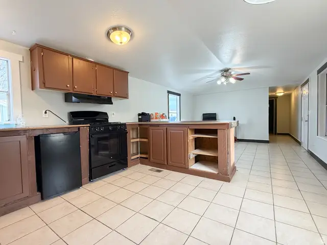 900 W Main St #20, Tremonton, UT 84337 - Image #3