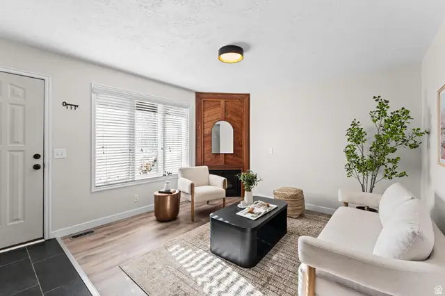 857 E 575 N, Layton, UT 84041 - Image #3