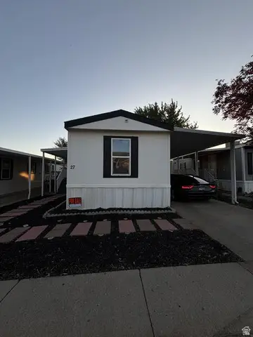 935 E 3000 N #27, Layton, UT 84040