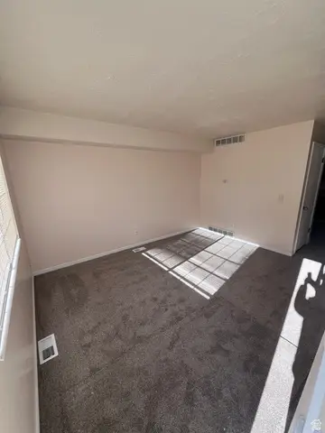 556 N Fairfield Rd #A-3, Layton, UT 84041 - Image #2