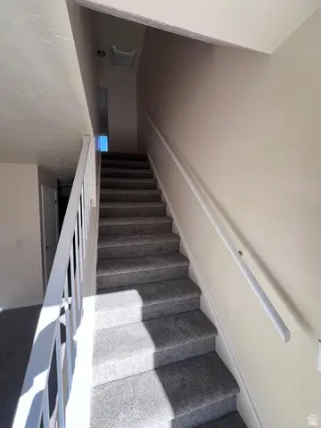 556 N Fairfield Rd #A-3, Layton, UT 84041 - Image #3