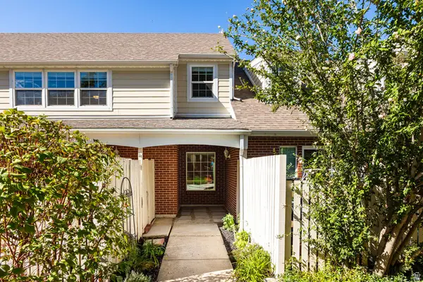 833 N Lakeside Ln W, Centerville, UT 84014