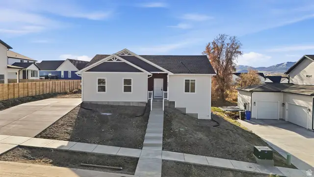 661 W 20 N, Hyrum, UT 84319 - #1