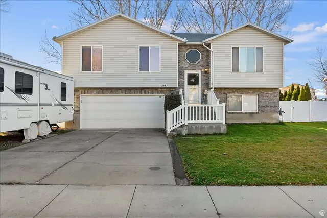 2377 W 2120 N, Clinton, UT 84015 - Image #1