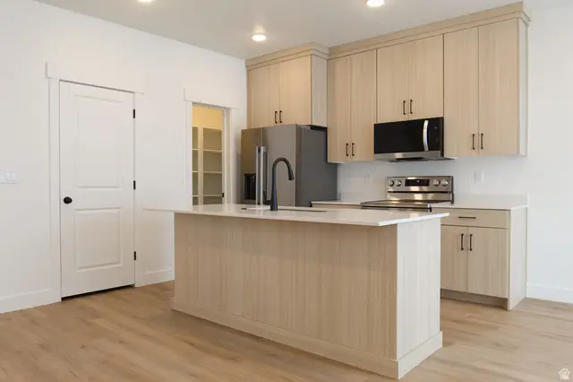 597 N 300 W, Smithfield, UT 84335 - Image #3