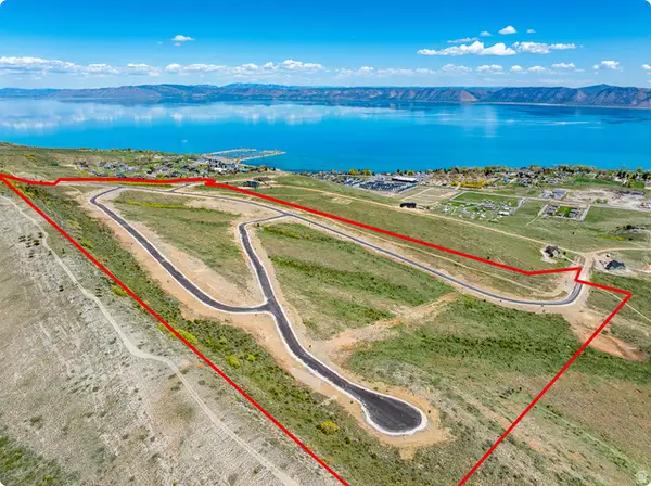 265 N Lakeview Traverse Rd #16, Garden City, UT 84028