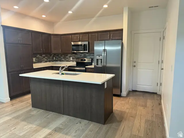 11637 S Sky Atlas Ln, Draper, UT 84020 - Image #2