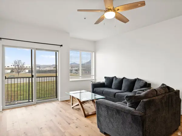 165 E Albion Village Way #303, Sandy, UT 84070