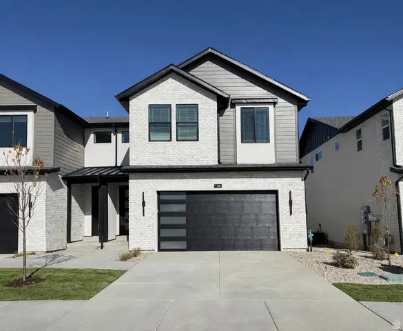 285 E Vaughn Ln #13, Midvale, UT 84047