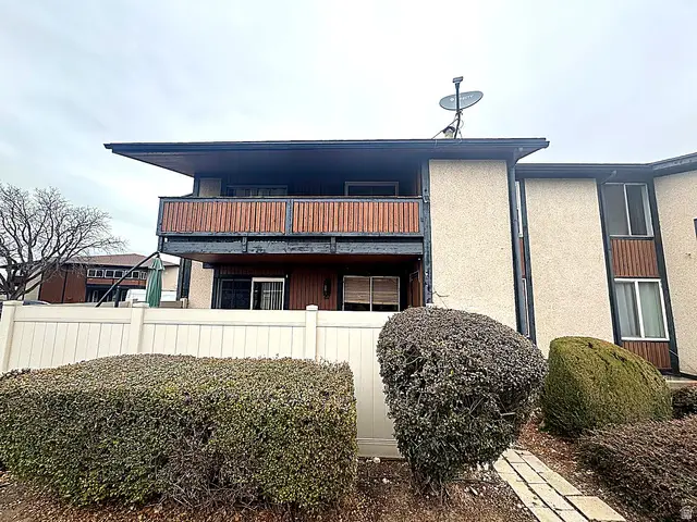 208 W Garden Park, Orem, UT 84057 - Image #1