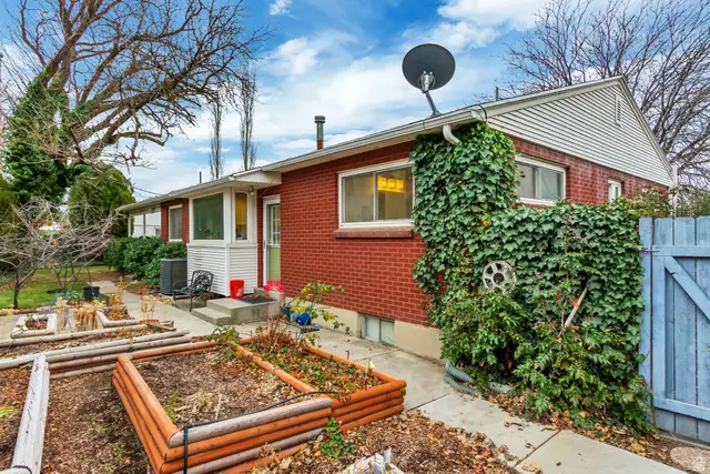 4182 S Lynne Ln, Holladay, UT 84124 - Image #3