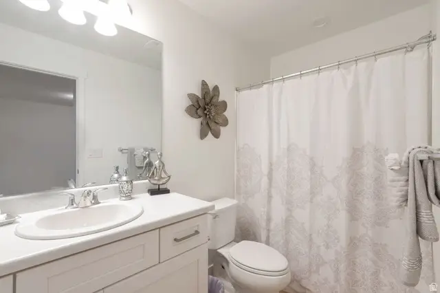 8254 W Cascade View Way S, Magna, UT 84044 - Image #3