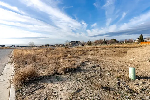 1025 E 200 N #26, Hyde Park, UT 84318 - Image #2