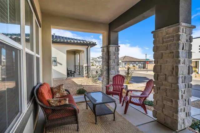 663 W Juniper Dr, Saint George, UT 84790 - Image #2