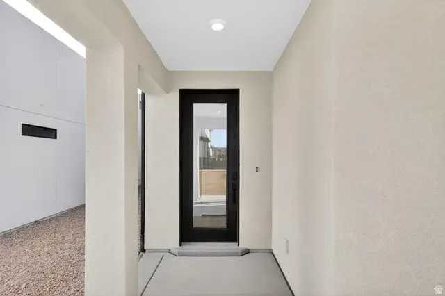 6304 S Green Mountain Cv, Saint George, UT 84790 - Image #3