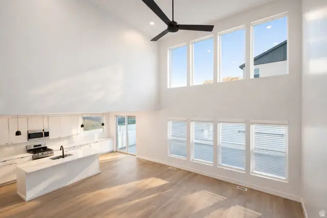 6719 S Vaughn Ln #10, Midvale, UT 84047 - #2