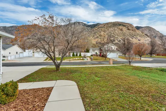 1433 Coldwater Way N, Ogden, UT 84404 - Image #3