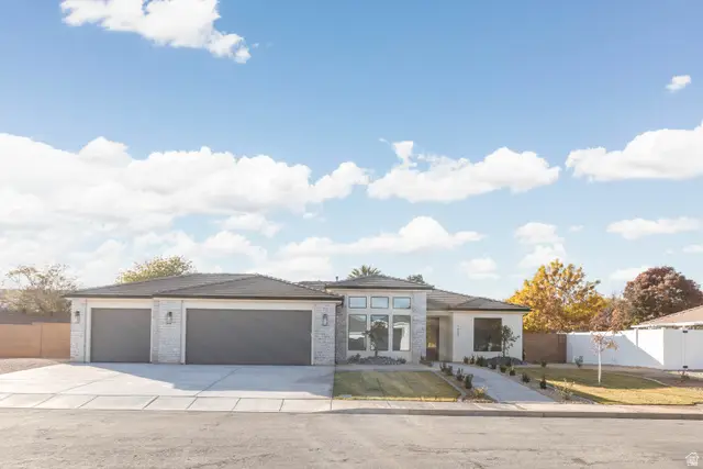 1957 Chalet Cir, Santa Clara, UT 84765 - #1