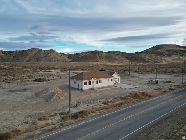 733 S Black Knoll Rd, Sigurd, UT 84657 - Image #3
