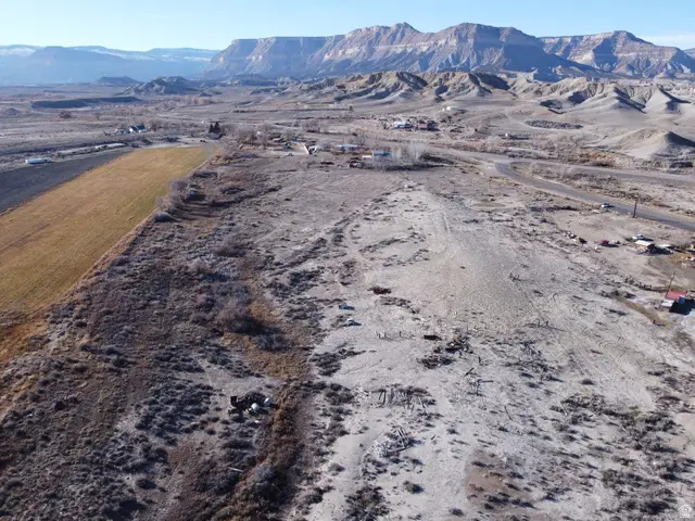 660 E 5th S, Clawson, UT 84516 - Image #1