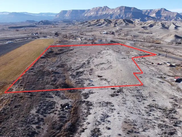 660 E 5th S, Clawson, UT 84516 - Image #2