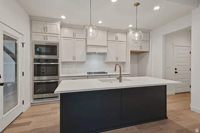 7033 W Lake Ave, South Jordan, UT 84009 - Image #2