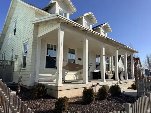 10758 S Felicity Ct W, South Jordan, UT 84009