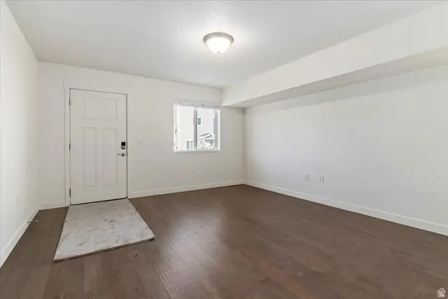 639 N 160 E, Vineyard, UT 84059 - Image #3