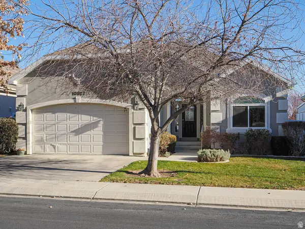 10027 S Remembrance Ln, South Jordan, UT 84095