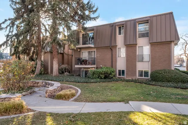 4856 S Highland Cir E #6, Murray, UT 84117 - Image #1