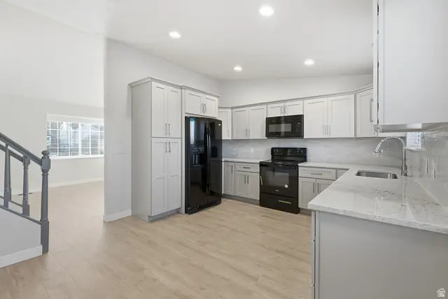 5751 S Dynasty Oaks Cir W, Taylorsville, UT 84129 - Image #3